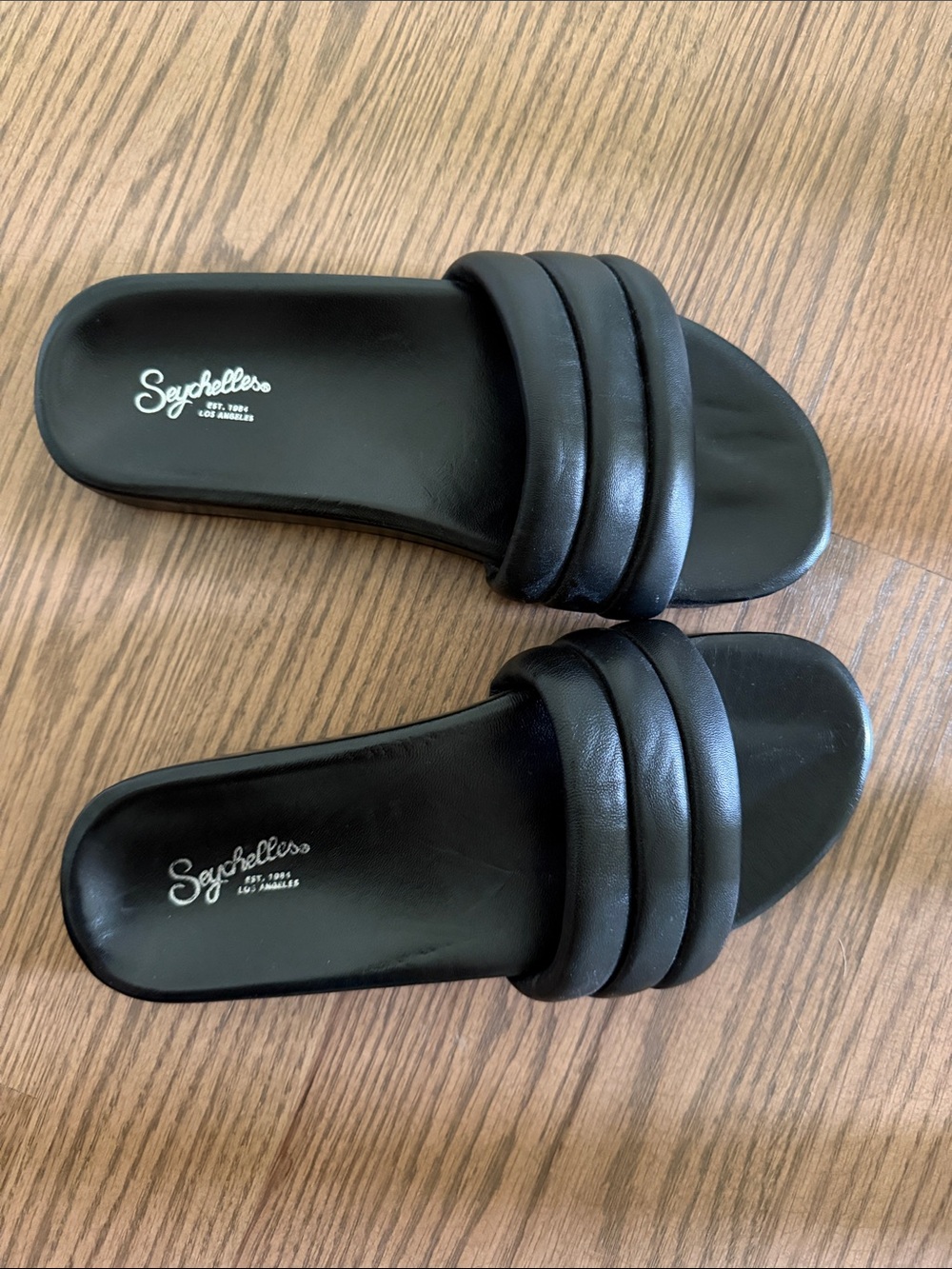 Seychelles leather sandal